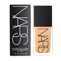 Nars Light Reflecting Foundation in Fiji (30ml)