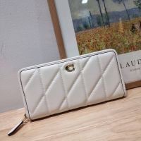 กระเป๋าสตางค์โคช(C8570) ACCORDION  ZIP WALLET WITH PILLOW QUILTING ✅?%ถ่ายจากสินค้าจริง