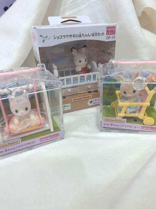 Ready Stock Original Sylvanian Families B-34(Baby rabbit sitting on a ...