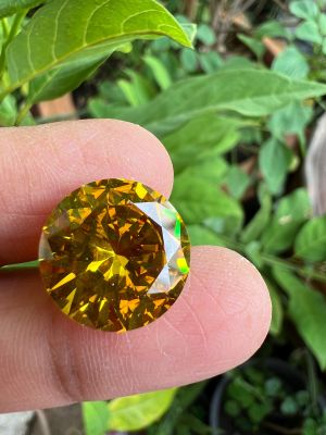 CZ  เพชร cz หนักรวม15 กะรัต CARATS .1 เม็ด). 15X15 mm เพชรรัสเซีย DIAMOND ROUND BRILLIANT OLIVE GREEN Cubic zirconia
