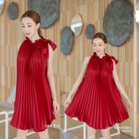 พร้อมส่ง!! Mini dress pleat เดรสสั้นอัดพลีททั้งตัว ดีเทลคอผูกโบว์ (มินิเดรสพลีท)