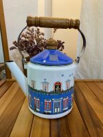 Enamel tea kettle: merry house