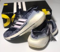 รองเท้าผ้าใบอดิดาสAdida Ultraboostรองเท้าสวยๆ งานเกรดHi end