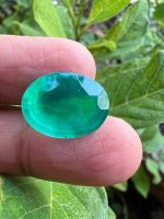 พลอย columbia โคลัมเบีย Green Emerald มรกต very fine lab made oval shape 12x16 มม mm..12 กะรัต 1เม็ด carats (พลอยสั่งเคราะเนื้อแข็ง)