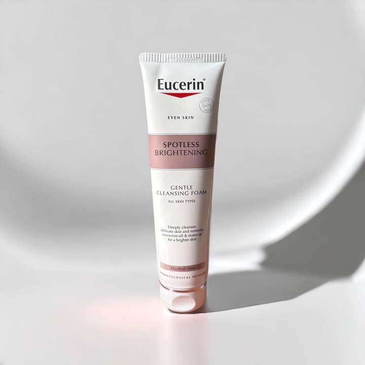 โฟมล้างหน้า-eucerin-spotless-brightening-gentle-cleansing-foam-150g