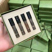 เซตน้ำหอมไวออลของแท้ Gucci Sample Vials Set 4 Pcs.
รวม 4 กลิ่น หอมๆ พร้อมกล่องสวย