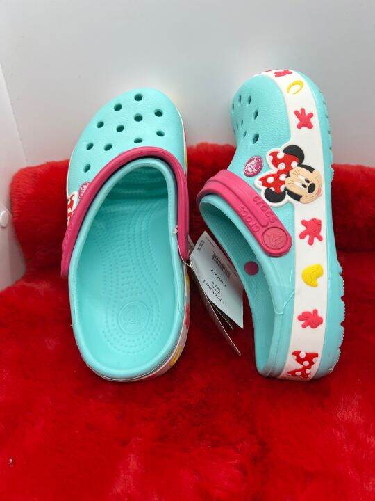 รองเท้าcrocs-รุ่นมาใหม่มีหลายสีลูกค้าสนใจเข้าซื้อในระบบได้จ้าราคาลดลง-70-ขายทุกถูกขายดีมากรองเท้าเพื่อสุขภาพลูกค้าสนใจเขาเสียดายจ้า