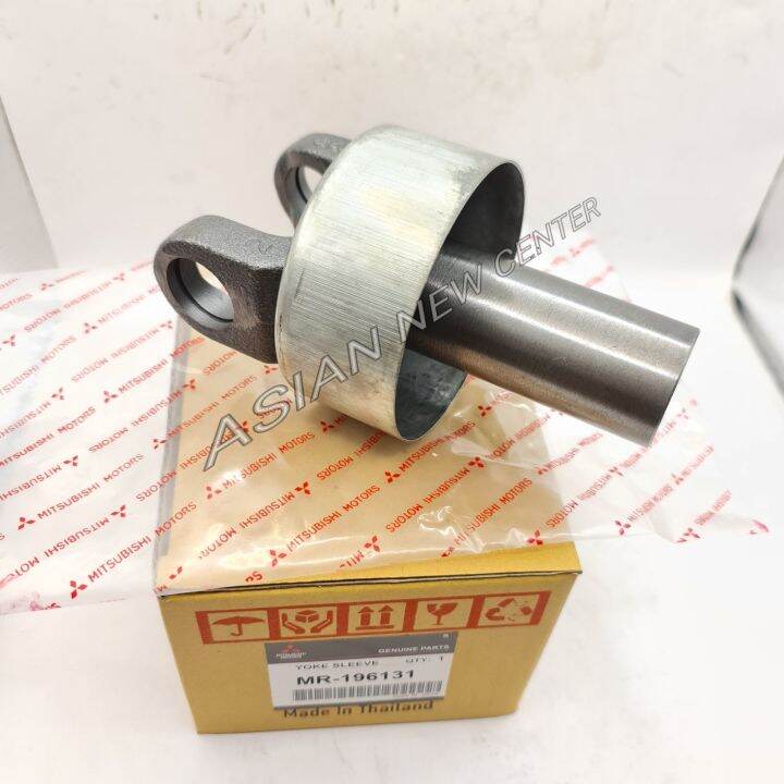 YOKE SLEEVE KOPEL DEPAN L200 TRITON 2800cc TYPE OEM Lazada Indonesia