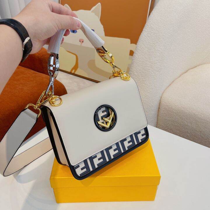 Original Gift Box Packaging) Fendi Women'S Bag Large-Capacity Handbag  High-Quality Cowhide Shoulder Bag Classic Fashion Messenger Bag Women'S Bag  | Lazada