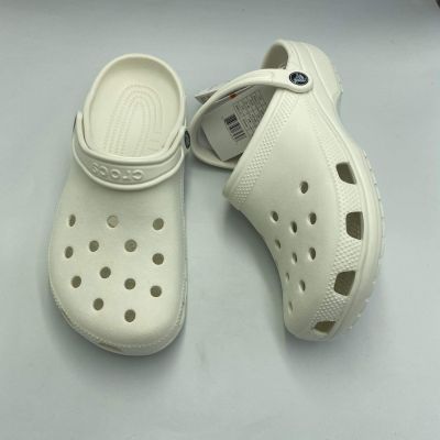 Crocs LiteRide Clog รองเท้าคร็อคส์รุ่นฮิตได้ทั้งชายหญิงรองเท้าแตะ Crocs ผลิตจากยางอย่างดีนิ่มเบาไม่ลื่นใส่สะอาดเท้