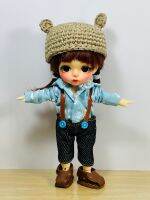 ตุ๊กตาลาติ Bjd 1/8 Lati yellow size พร้อมวิคผม หมวกยีนต์ เสื้อเชิ้ตแขนยาว กางเกงยีนต์สายคาดไหล่ รองเท้า Dolls in the big bear’s house