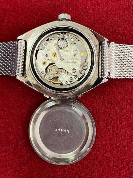 seiko-21-jewels-ระบบไขลาน-ตัวเรือนเงินชุบ-นาฬิกาผู้หญิง-มือสองของแท้