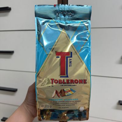 Toblerone Tiny Crunchy Almonds ช็อกโกแลตท็อปเบอโรนไทนี่ รสครันชี่อัลมอนด์