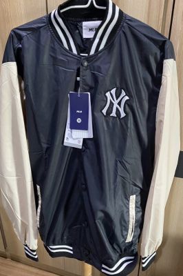 MLB เสื้อแจ็คเก็ต ผ้าร่ม กันลม กันแดด อก 30 -​ 32” แท้💯% จาก​ Outlet