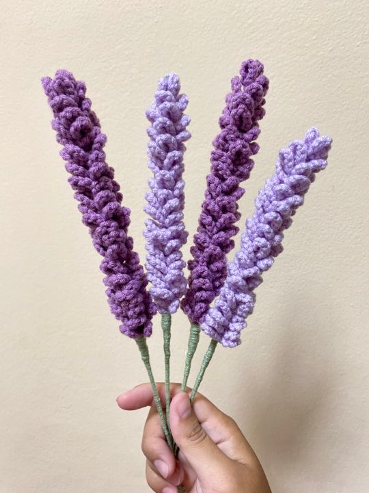 ดอกลาเวนเดอร์-ดอกไม้ถัก-crochet-ดอกไม้ไหมพรม