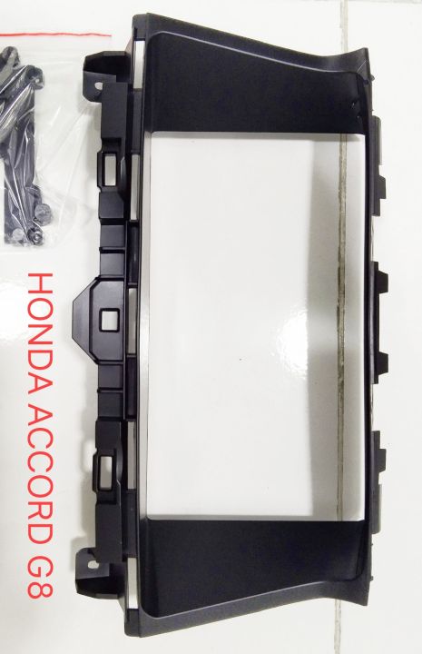 หน้ากากวิทยุ-honda-accord-gen8-ปี2008-2011-สำหรับเปลี่ยนจอ-android9-ฝังแทนขอตัวเดิมจากด้านใน