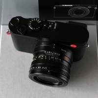 ( Used!! ) Leica Q2 Black  Mint