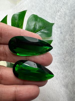 Lab emerald green pear 18x40(2pcs)- 87cts พลอยอัด มรกต สีเขียว นาโน สังเคราะห์ ขนาด 18x40 มม 87 กะรัต 2 เม็ด Synthetic stone green emerald