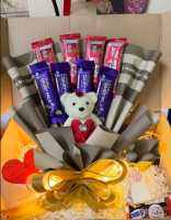 Surprise box chocolate kit kat bear birthday gift