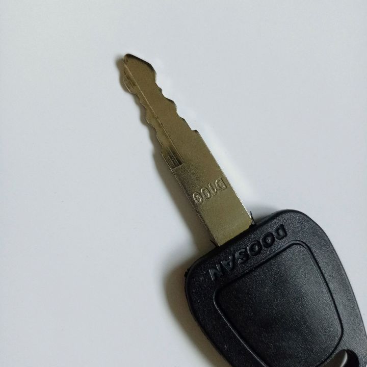 กุญแจสำรอง-รถยก-รถขุด-doosan-daewoo-excavator-ignition-key-d100-กุญแจสตาร์ท