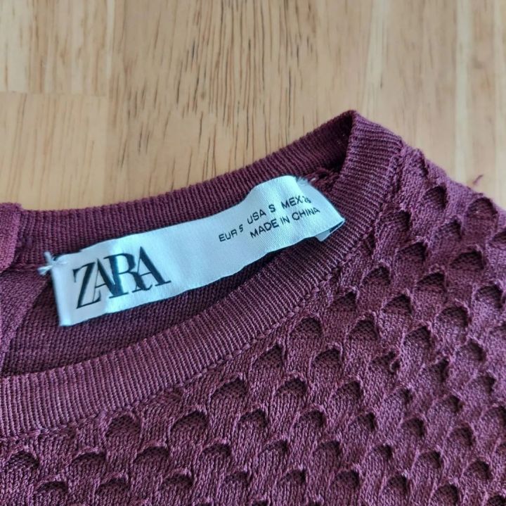 เสื้อ-zara-size-s-ของแท้สภาพใหม่-แค่ลองใส่-เหมาะสำหรับสาวตัวเล็ก-ราคา-390-บาท