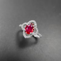 Ruby Diamond Ring แหวนเพชรทับทิม ทับทิมแท้สีแดงธรรมชาติ ประดับด้วยเพชรแท้ ตัวเรือนทองขาว18k