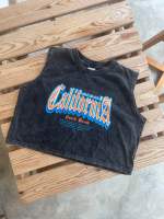 เสื้อครอปโอเวอร์ไซส์งานฟอกวินเทจผ้าcotton100%สกีน California