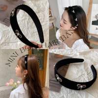 MISSGIRL- Mini Bow velvet hair band ที่คาดผมกำมะหยี่แต่งโบว์วิ้งค์