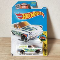 Hot wheels custom 69 volkswagen squareback ??