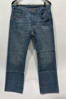 กางเกงยีนส์(มือสองแท้?%) Levis 501 เอวป้าย 33”เอววัดจริง35” MADE IN HAITI  (รหัสG62) ยาวทั้งตัว 40.5” ยาวจากเป้าถึงปลายขา 29.5 ” ปลายขากว้าง 9” ***สนใจสอบ