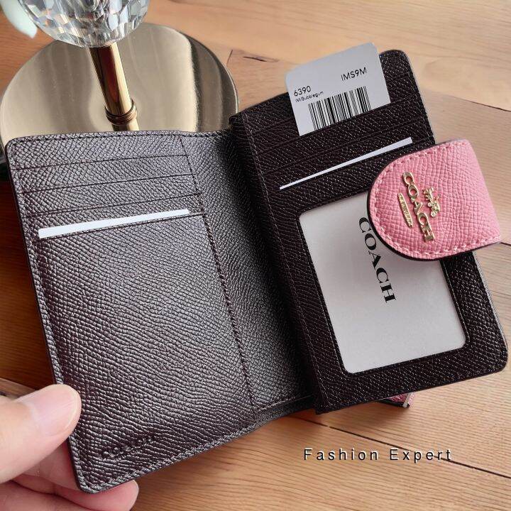 ของแท้100-กระเป๋าสตางค์ใบสั้น-สีขาว-medium-corner-zip-wallet-coach-6390-c6390