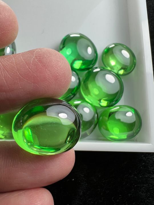 มรกต-เพชรรัสเซีย-พลอย-emerald-green-18x13mm-มิลลิเมตร-1-เม็ด-mm-หนักรวม-36-กะรัต-สีมะกอก-brilliant-cubic-zirconia-stone