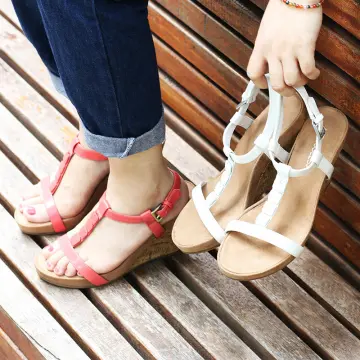 Aerosoles hot sale wedge sandals