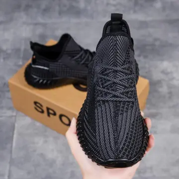 All black hot sale sneakers mens