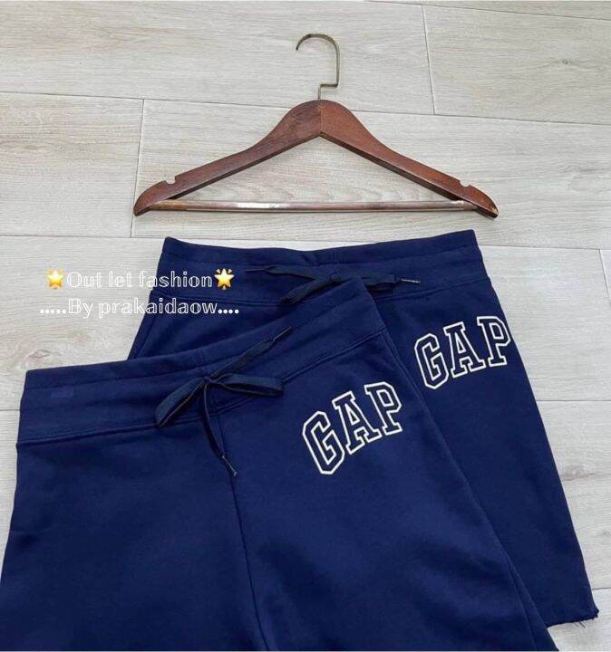 gap-shorts-กางเกงผ้าสีกรมท่า-เอวสูง-ผ้ายืด-ปักโลโก้ด้านหน้า