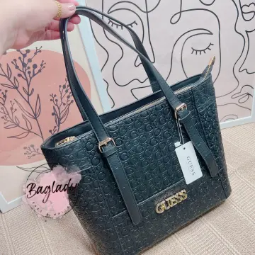 Bagtrip.ph - ‼️ PRICE DROP ‼️ Authentic Guess TOTE Bag 😍❤️ Onhand and  ready to ship! ✓ Actual pictures ✓ Mega sale Message us for more  information 😍