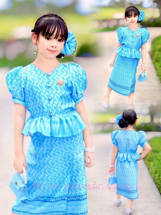de-ชุดไทยเด็กผู้หญิง-กระโปรงยาว-ลายไทย-เสื้อแขนตุ๊กตา