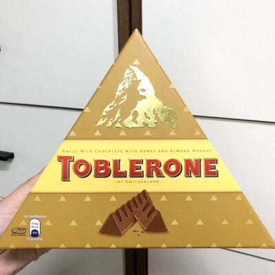 Toblerone Swiss Milk Chocolate Pyramid ช็อกโกแลตท็อปเบอโรนรสมิล์คช็อกโกแลต