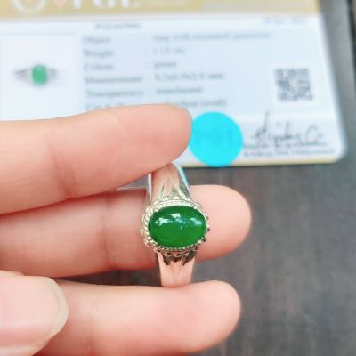 Jade Myanmar หยกพม่าแท้ 100% หยกสีเขียวใส่เนื้อแก้วไม่มีตำหนิ มีใบรับรองของแท้ Jadeite Jade (Type A)