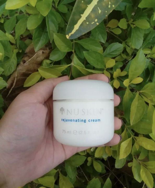 นู-สกิน-รีจูวีเนทติ้ง-ครีม-nu-skin-rejuvenating-cream-exp-03-24