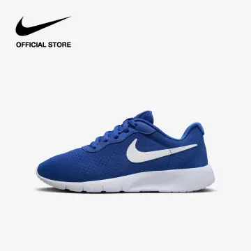 Royal blue hotsell nike tanjun