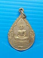 พระแก้วมรกต หลังหลักเมือง ออกปี2525 เนื้ออัลปาก้า ไม่ค่อยพบ (p0102)