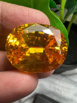 CZ  YELLOW 25X20 mm weight 66 กะรัต (carats )แพซ CZ เพชรรัสเซีย เนื้อแข็ง พลอย cubic zirconia น้ำหนัก  (1 เม็ด ) ขนาด  แพซ พลอย LAB MADE 100%.