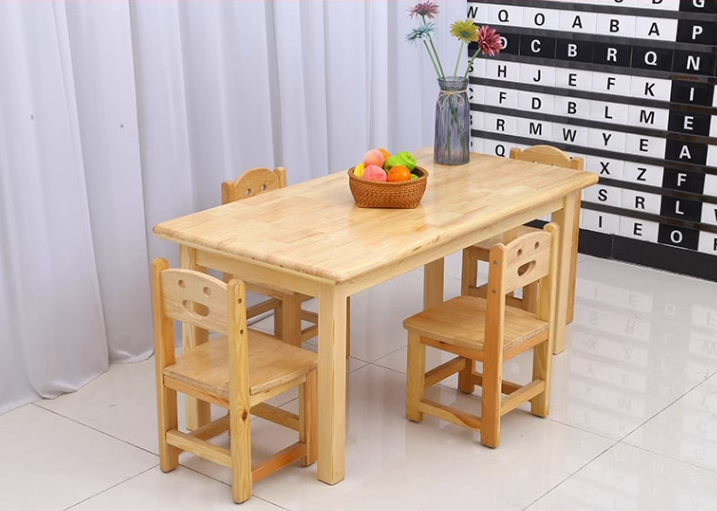 Kindergarten Solid Wood Table and Chair Smiling Face Chair Children's