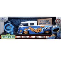 โมเดลรถเหล็ก 1/24 Cookie Monster &amp; 1962 Volkswagen Bus [JADA]