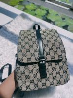 กระเป๋าเป้ Gucci มือสองขนาด 8-9 นิ้ว สภาพสวย