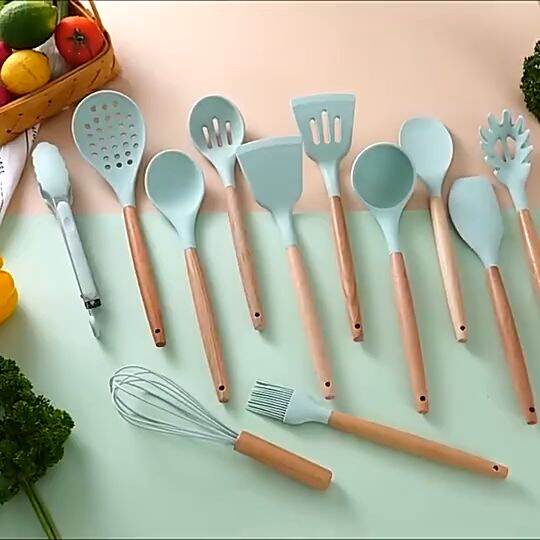 12 PCS kitchen utensil set non stick food grade wooden handle Elegant