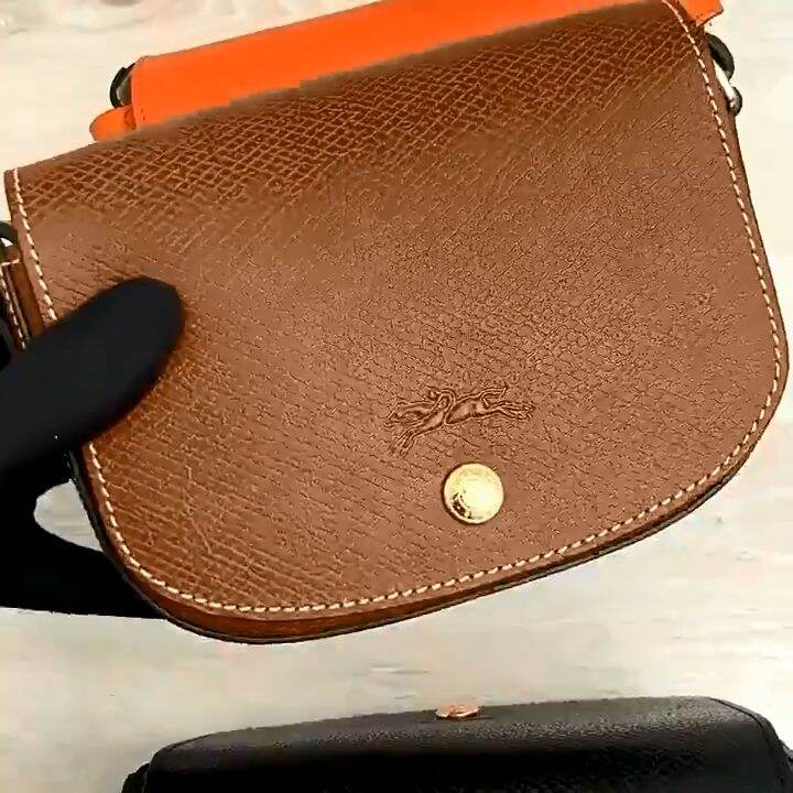 longchamp กระเป๋าสะพายข้าง ผู้หญิง women แท้ Épure saddle bag crossbody
