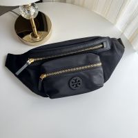 กระเป๋าคาดอก คาดเอว

Tory burch Nylon Belt Bag สีดำ

Style No. 82508