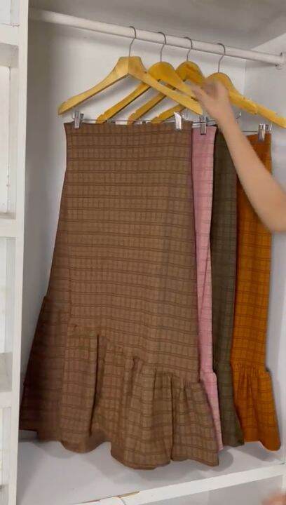 Rok Ruffle Korea Skirt Kotak Premium / long skirt korea / rok ruffle ...